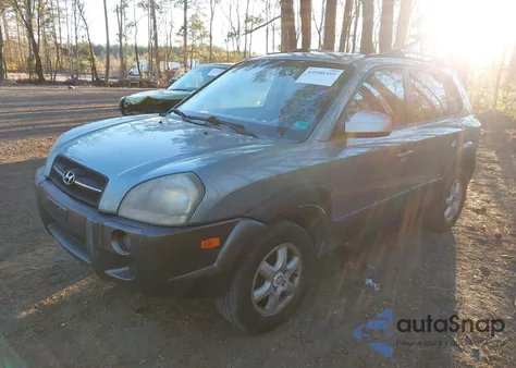 2005 Hyundai Tucson Gls/Lx из США, поврежденный, VIN KM8JN12D65U117332